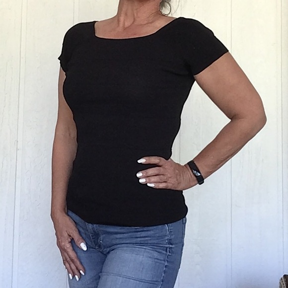 VIVIENNE TAM BLACK KNIT RIBBED SWEATER SMALL - Picture 4 of 10